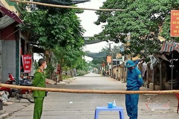 Thái Bình tạm phong tỏa Vũ Thư, xét nghiệm tách nhanh F0 khỏi cộng đồng