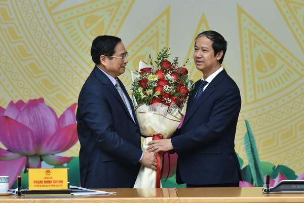 Thủ tướng gặp mặt 60 nhà giáo tiêu biểu