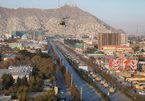 Taliban diễu binh rầm rộ với vũ khí Mỹ, Nga ở Kabul