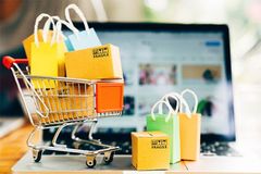 6 mẹo cần nhớ khi mua sắm trực tuyến