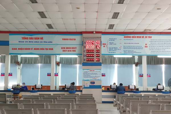 Ga Sài Gòn vắng hoe ngày đầu mở bán vé tàu Tết Nhâm Dần 2022