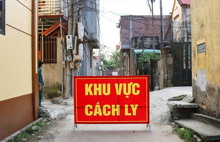Từ 6 nhân viên quán cà phê mắc Covid-19, sau 2 ngày ổ dịch Quốc Oai tăng  lên 29 ca - VietNamNet