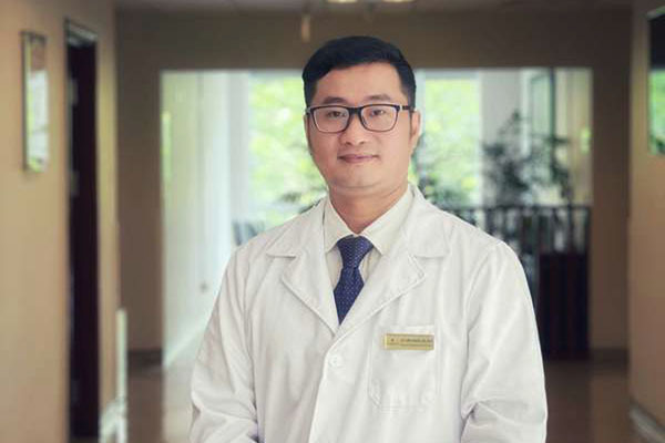 Áp lực không tưởng tại ‘kênh nóng’ xử lý cuộc gọi cầu cứu của F0 nguy kịch