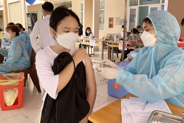 F0 tăng đột biến, Bà Rịa - Vũng Tàu chỉ đạo đẩy nhanh tiến độ tiêm vắc xin