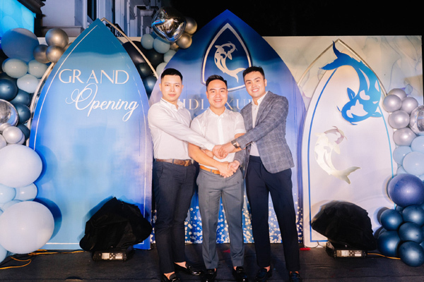 Doanh nhân 8X chia sẻ bí quyết thành công trong kinh doanh showroom ô tô