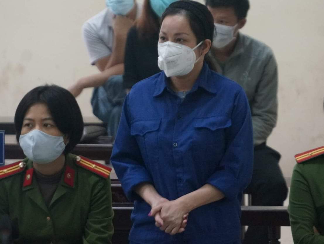 Vợ Nguyễn Xuân Đường chối tội, Đường 'Nhuệ' xin dừng tòa vì lý do sức khỏe