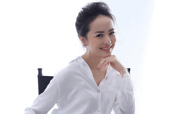 Đời thường khác hẳn trên sóng Thời sự của MC Ngọc Bích VTV
