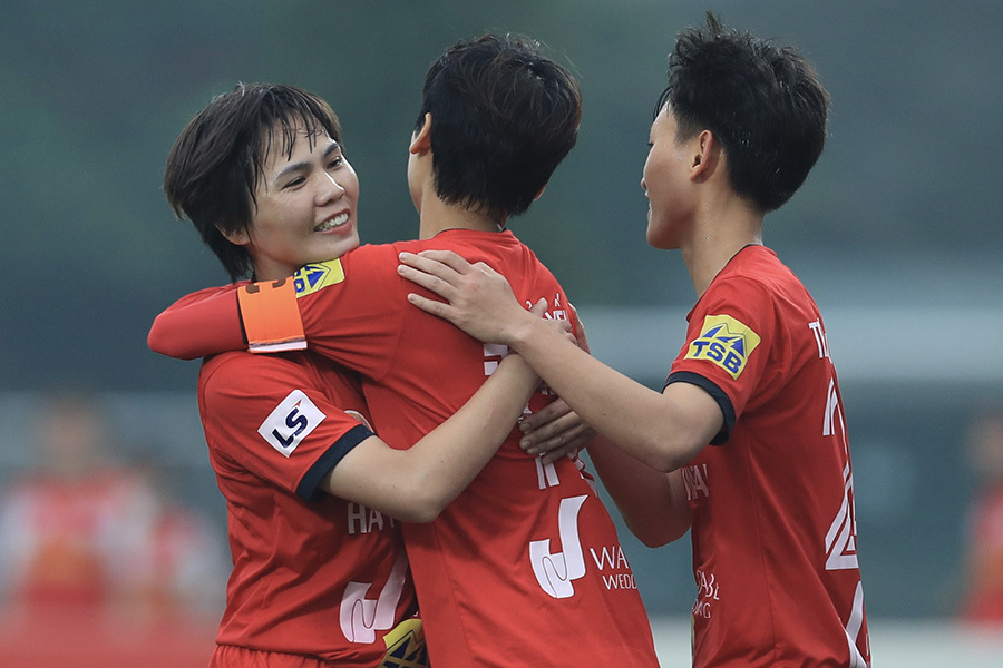 Hà Nội lên đầu bảng giải bóng đá nữ VĐQG 2021