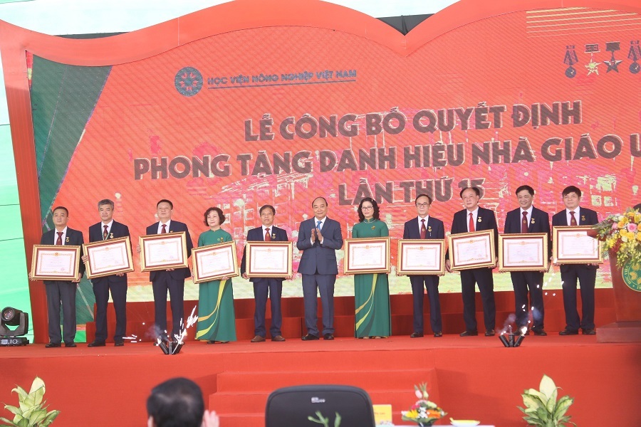 Chủ tịch nước dự khai giảng Học viện Nông nghiệp Việt Nam