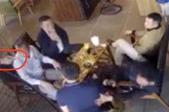 Video nghi phạm nổ 2 phát súng vào giám đốc ở TP Vinh