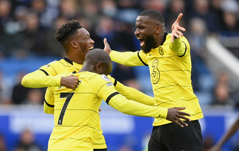 Đè bẹp Leicester, Chelsea vững ngôi đầu bảng