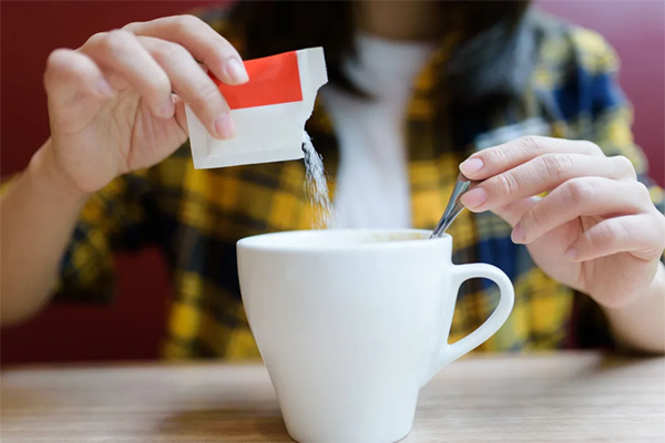 Thói quen khi uống cà phê gây hại cho sức khỏe