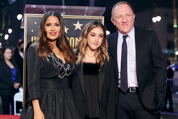 Chồng tỷ phú chúc mừng diễn viên Salma Hayek