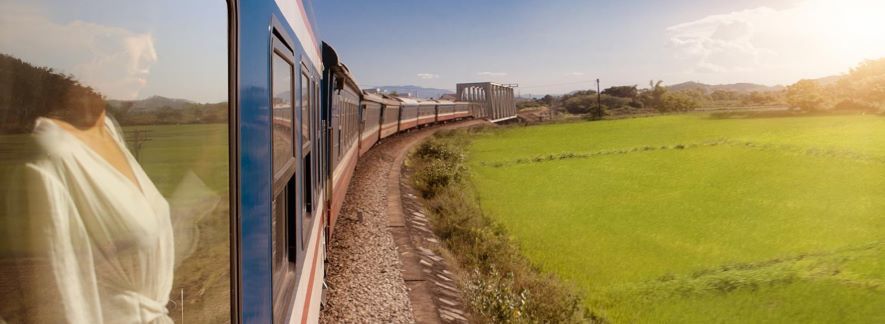 Railway through Central of Vietnam listed among six amazing Asia train journeys