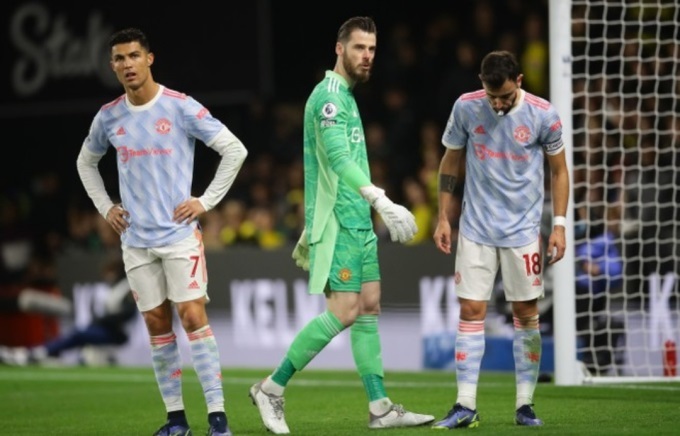 De Gea phơi bày MU, Old Trafford chạm đáy chịu đựng