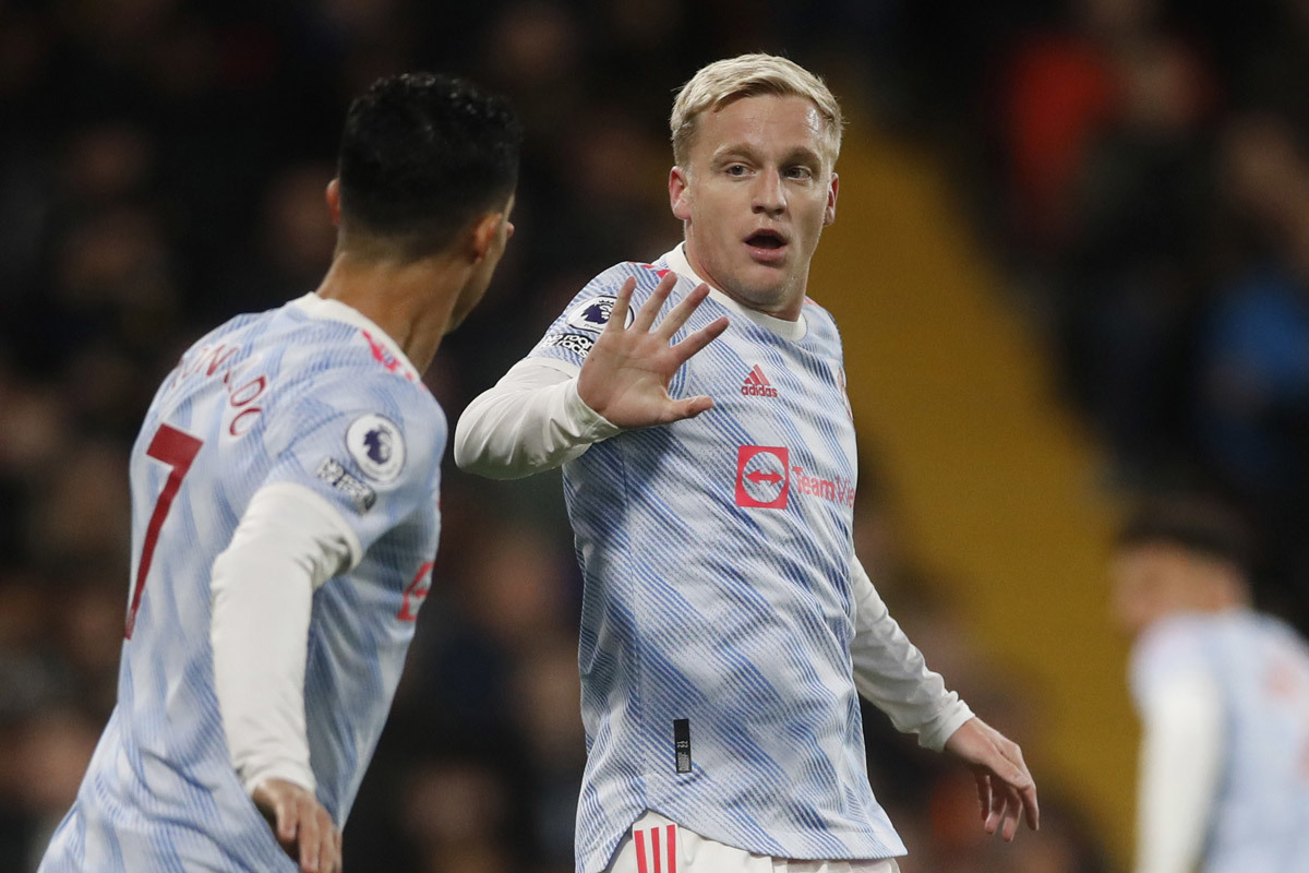 MU giữ Van de Beek, Chelsea ấn tượng nhất châu Âu