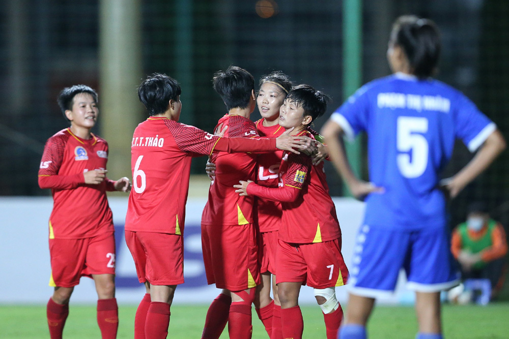 Giải bóng đá nữ VĐQG: Hà Nội 'hẹn' TP.HCM vào chung kết