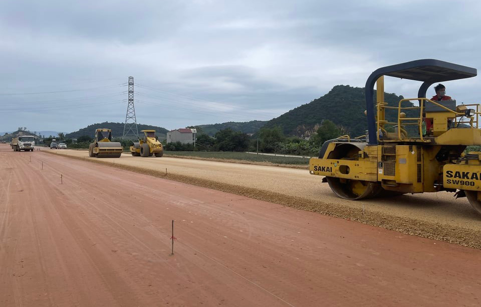 Cao tốc Bắc - Nam đoạn nối Ninh Bình và Thanh Hoá bao giờ hoàn thành?