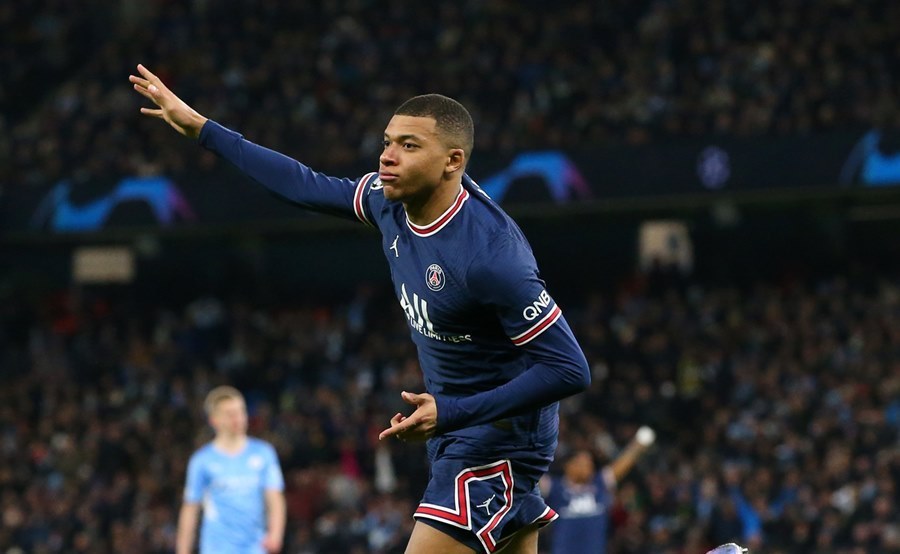 Kết quả bóng đá hôm nay 25/11: Kịch tính Cup C1