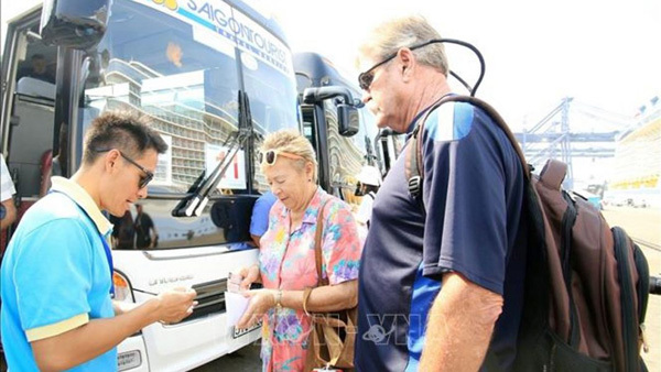 Average tourism wages fall by nearly 18% due to Covid