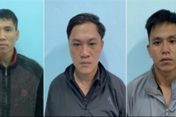 Nhóm thanh niên ở Gia Lai cầm dao giết người chỉ vì tiếng hú
