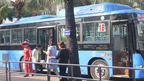 HCMC Transport Dept wants to pause work on first BRT line