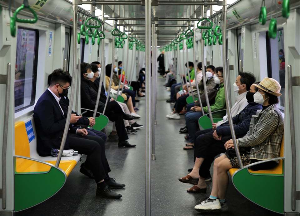 Tàu Cát Linh - Hà Đông tuần đầu bán vé, hơn 113 nghìn lượt khách ngược xuôi