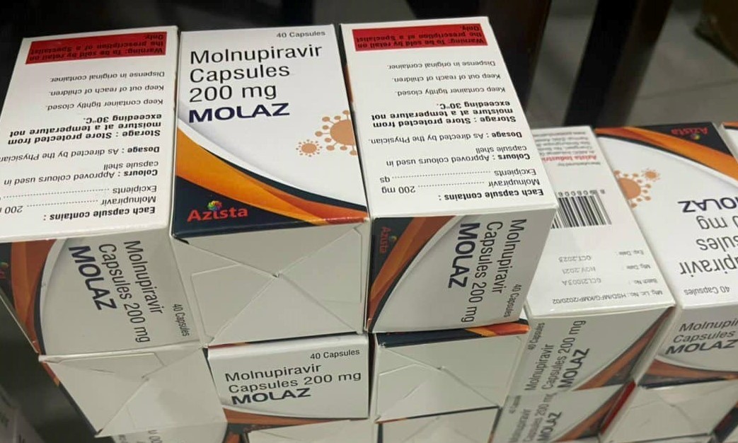 Nhiều F0 TP.HCM săn lùng thuốc chữa Covid-19 với giá 'cắt cổ'