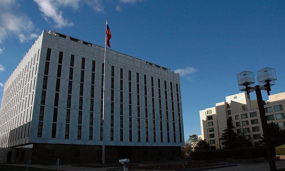 Hàng chục nhà ngoại giao Nga