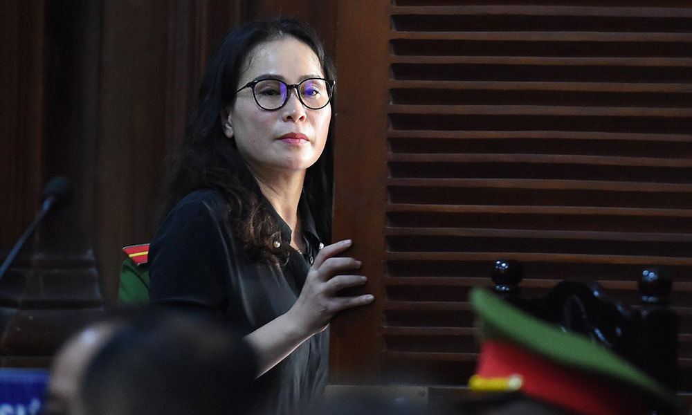 Cựu phó chủ tịch Nguyễn Thành Tài tiếp tục hầu tòa, giao đất vì tình cảm