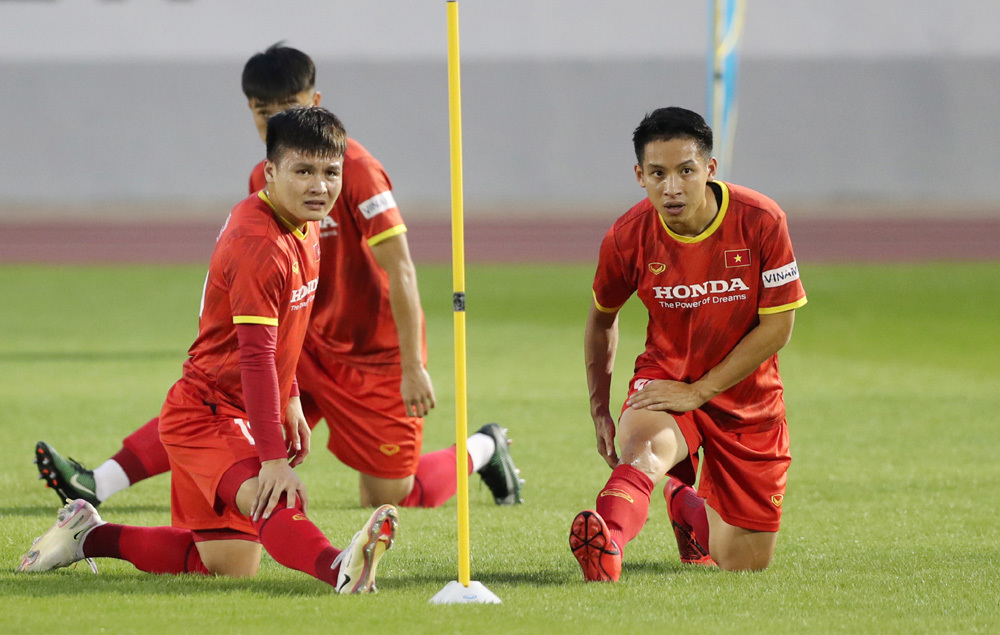 Đỗ Hùng Dũng lỡ hẹn AFF Cup với tuyển Việt Nam