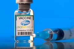 Pháp hỗ trợ thêm 1,4 triệu liều vắc xin Covid-19 cho Việt Nam