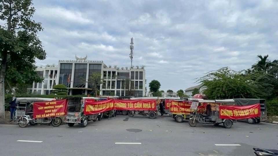 Dân ‘vỡ mộng’ ở khu đô thị Thanh Hà, Hà Nội lên tiếng về loạt sai phạm