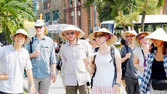 Vietnam to receive first Thai tourists in December