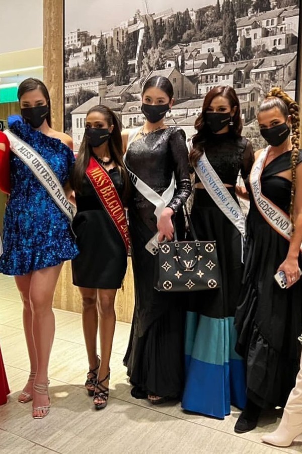 Kim Duyên nổi bật bên dàn mỹ nhân Miss Universe 2021