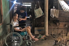 Bạn đọc VietNamNet giúp đỡ chàng trai hiếu thảo bị tai nạn giao thông