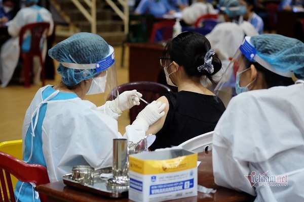 Quảng Nam tiêm vắc xin phòng Covid-19 cho trẻ em