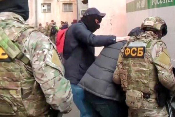 Nga bắt giữ 3 đặc vụ Ukraina âm mưu phá hoại