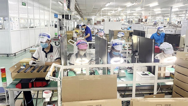 HCM City businesses adapt to ‘new normal’