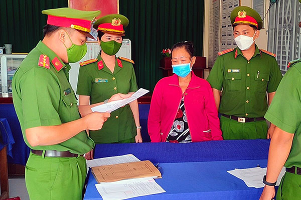 Người phụ nữ miền Tây tuyên bố vỡ hụi, nhiều người lao đao