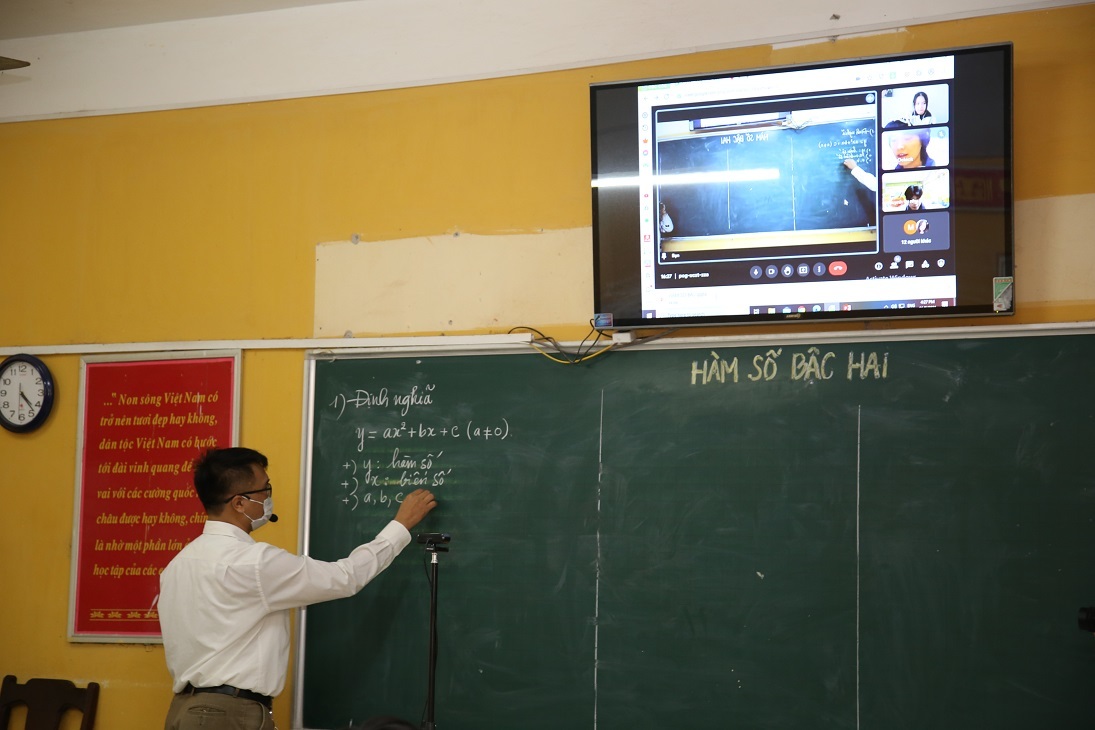 Bắc Giang áp dụng mô hình dạy học 'kiểu mới' trong mùa dịch