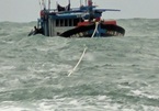 Cứu 11 ngư dân Đà Nẵng trôi dạt trên biển