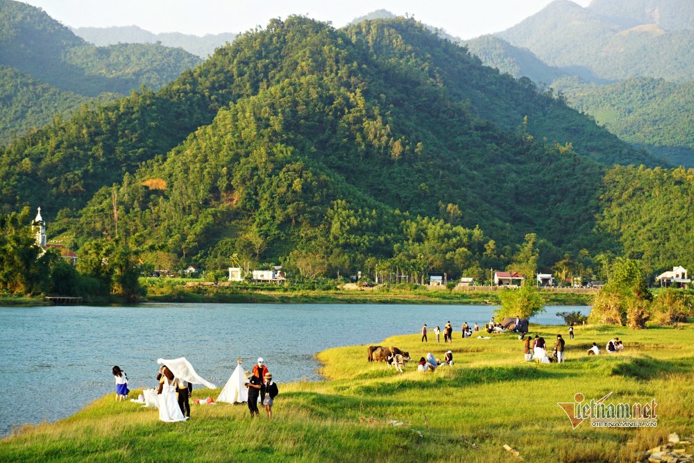 Mê mẩn điểm du lịch đẹp hoang sơ ở Đà Nẵng, giới trẻ ùn ùn check-in cuối tuần