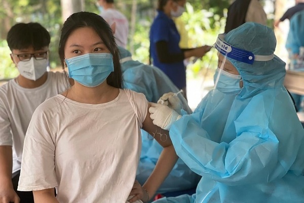 Bình Dương cho phép tiêm mũi 3 vắc xin phòng Covid-19