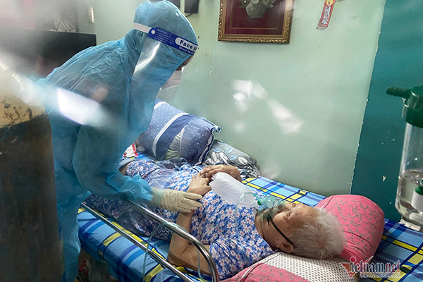 Hà Nội: Đã có 98 trường hợp F0 được điều trị tại nhà