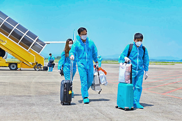 Cánh cửa về nhà