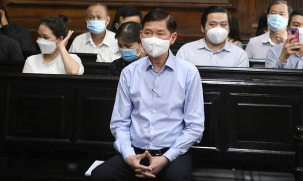 Vắng mặt 2 bị cáo, phiên xét xử cựu Phó Chủ tịch Trần Vĩnh Tuyến vẫn tiếp tục