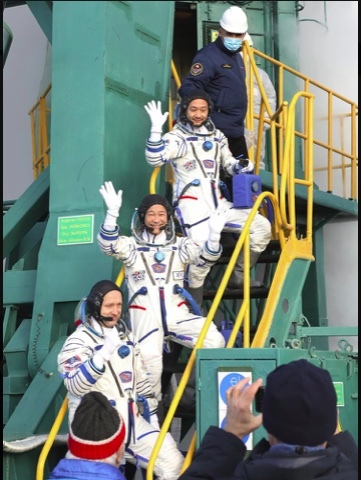 Du khách Nhật bay vào vũ trụ bằng tàu Nga