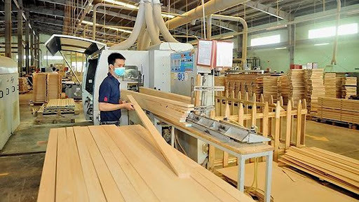 Hơn 100.000 DN rút khỏi thị trường, hàng triệu gia đình khó khăn