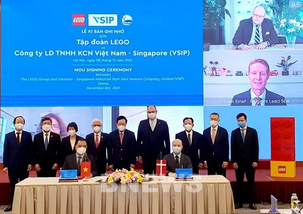 LEGO pours more than US$1 billion into toy plant in Vietnam